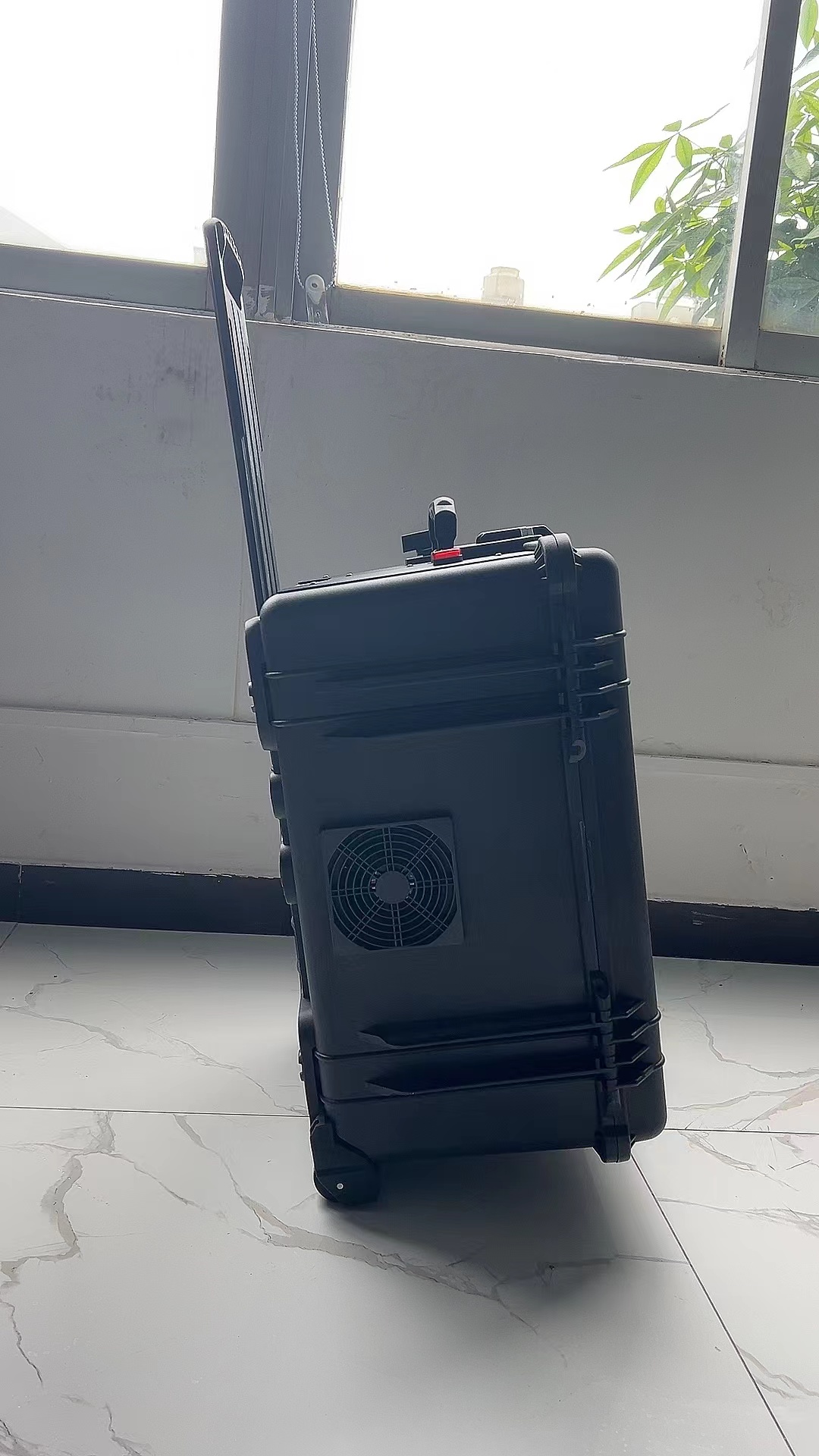 安庆手拉箱型移动通信干扰器